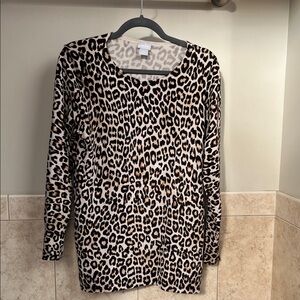Chico's Beige Animal Print Lightweight Crewneck Sweater. Size Small.